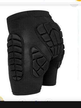 Tomshoo Black Men’s Protective Padded Shorts Skiing, Snowboarding Skating Sz M